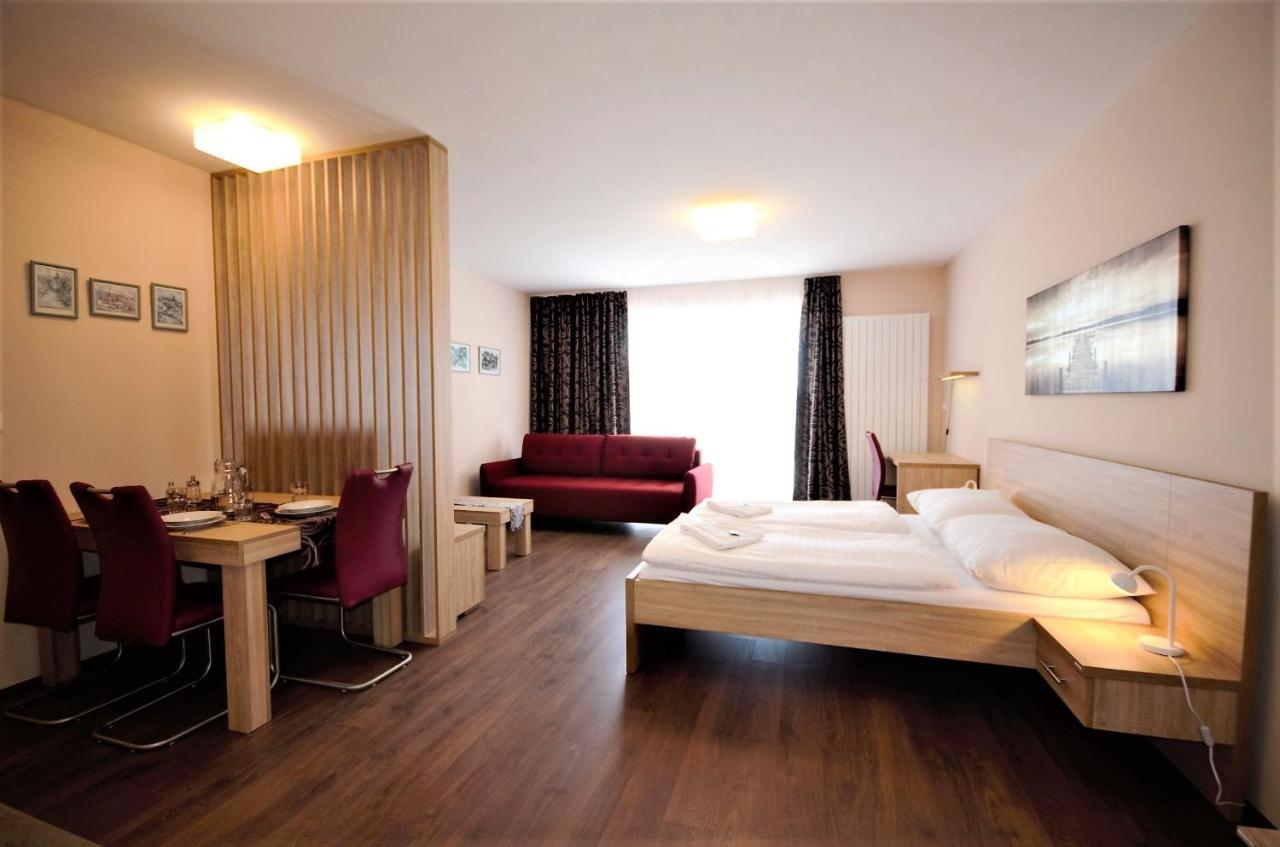 Apartmany Viva Třeboň Dış mekan fotoğraf
