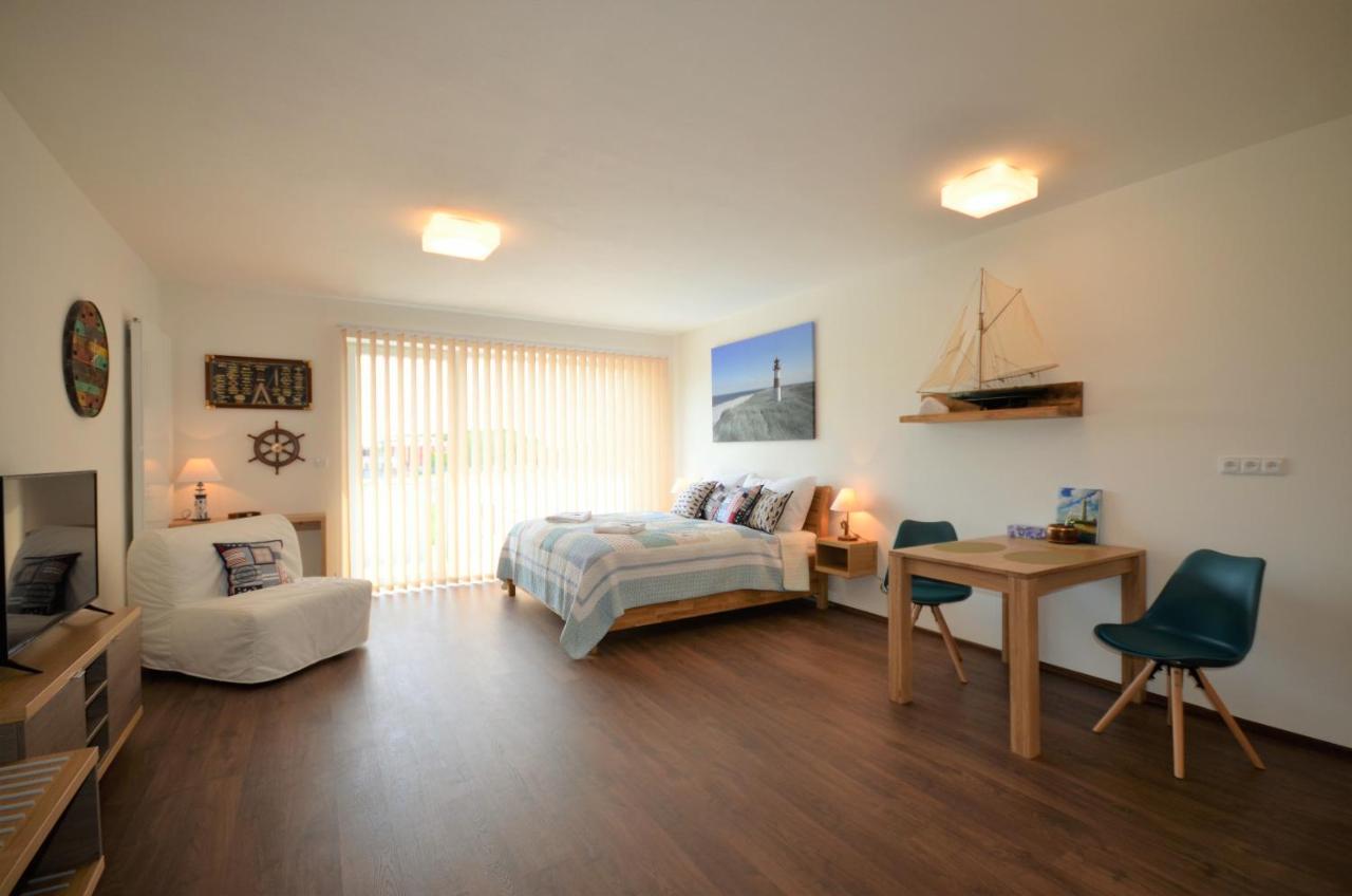 Apartmany Viva Třeboň Dış mekan fotoğraf