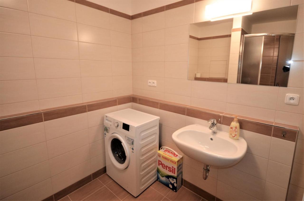 Apartmany Viva Třeboň Dış mekan fotoğraf