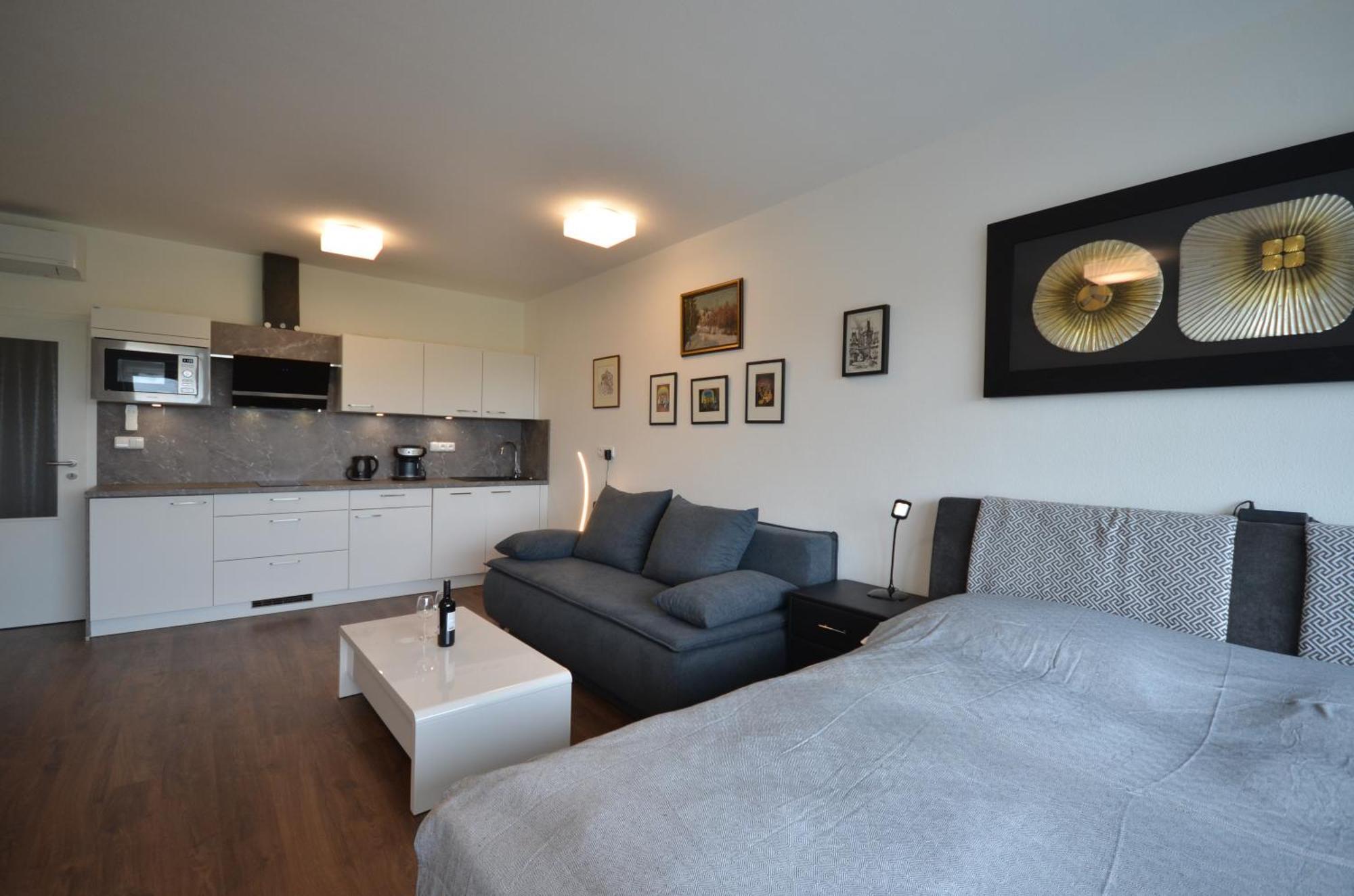 Apartmany Viva Třeboň Dış mekan fotoğraf