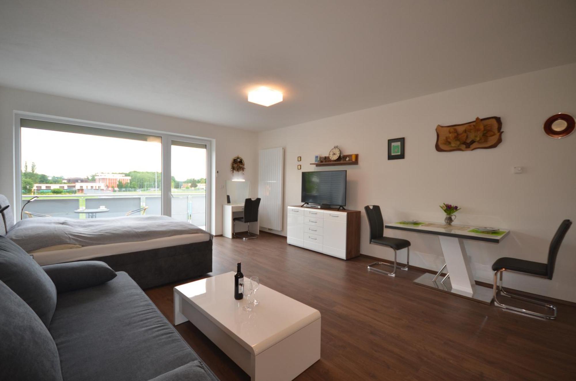 Apartmany Viva Třeboň Dış mekan fotoğraf